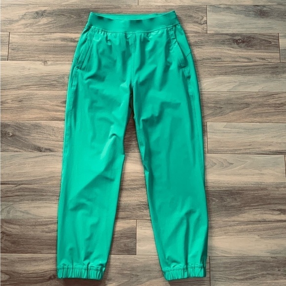 Lululemon Adapted State High-Rise Cropped Jogger - Picture 6 of 10